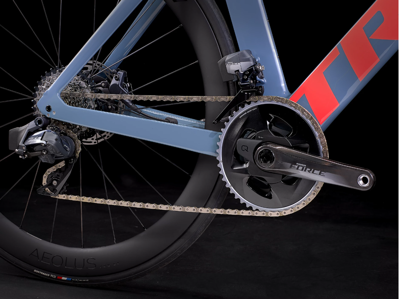 Trek Madone SL 7 Etap Road Bike 2023 in Battleship Blue-1